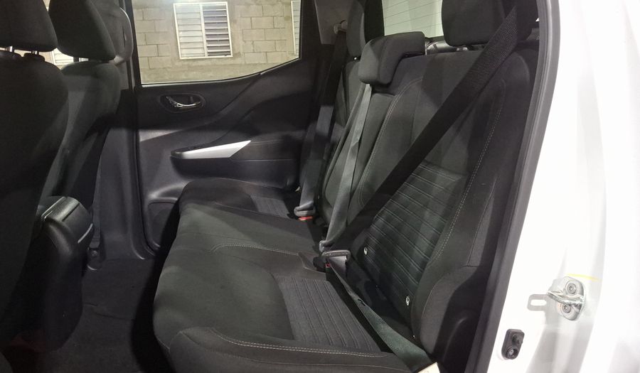 Nissan Frontier 2.5 LE AUTO Pickup 2024