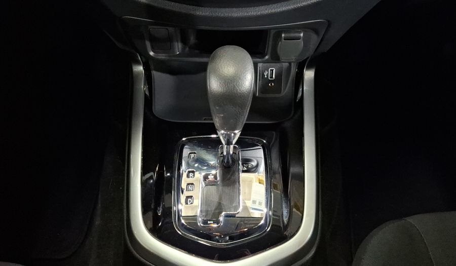 Nissan Frontier 2.5 LE AUTO Pickup 2024