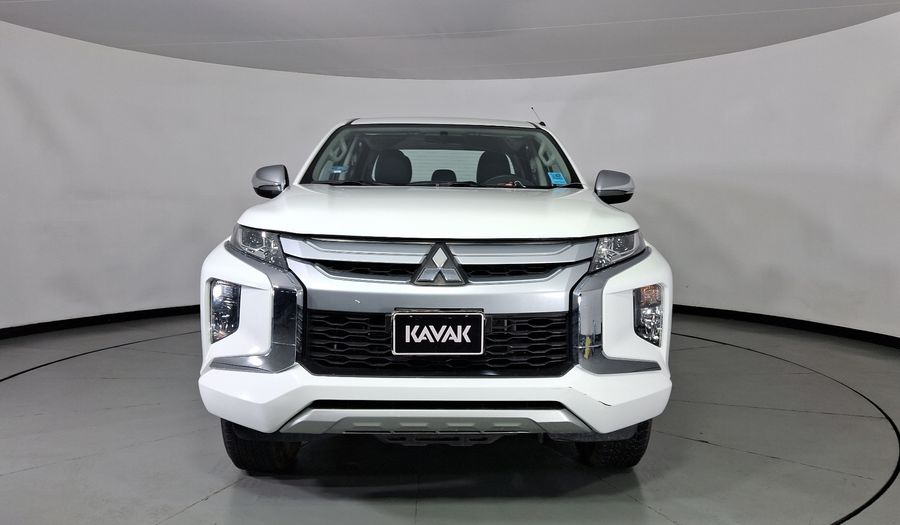 Mitsubishi L200 2.4 GLX GASOLINA Pickup 2023