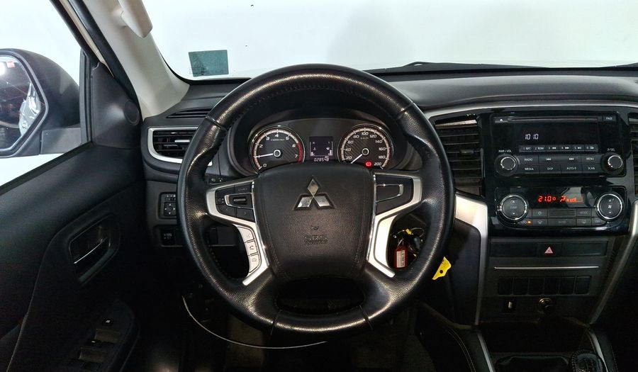 Mitsubishi L200 2.4 GLX GASOLINA Pickup 2023