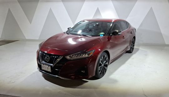 Nissan • Maxima