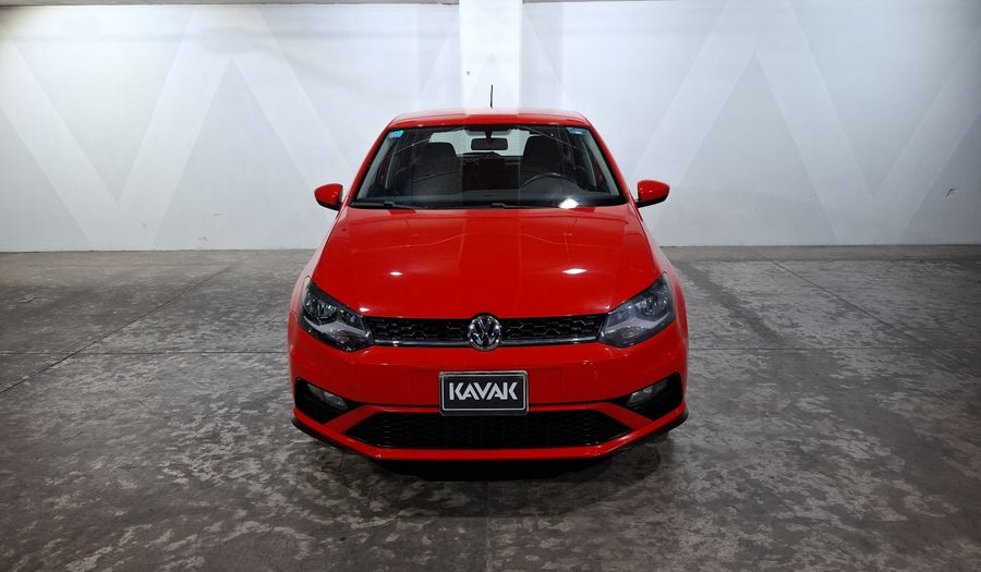 Volkswagen Polo 1.6 COMFORTLINE PLUS AUTO Hatchback 2020