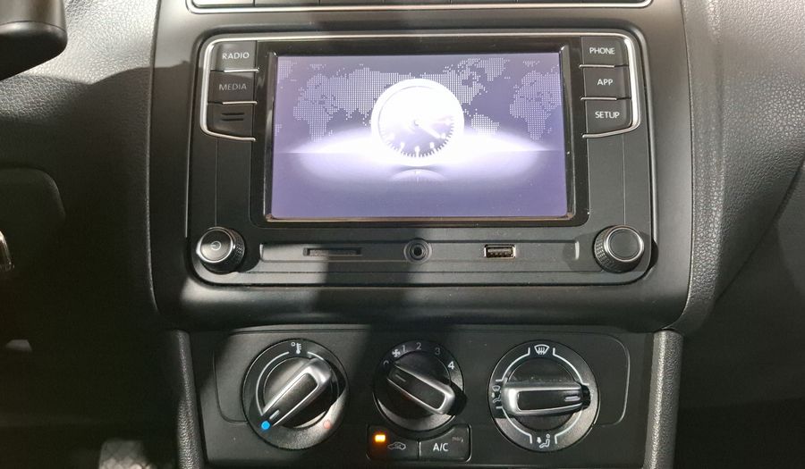 Volkswagen Polo 1.6 COMFORTLINE PLUS AUTO Hatchback 2020