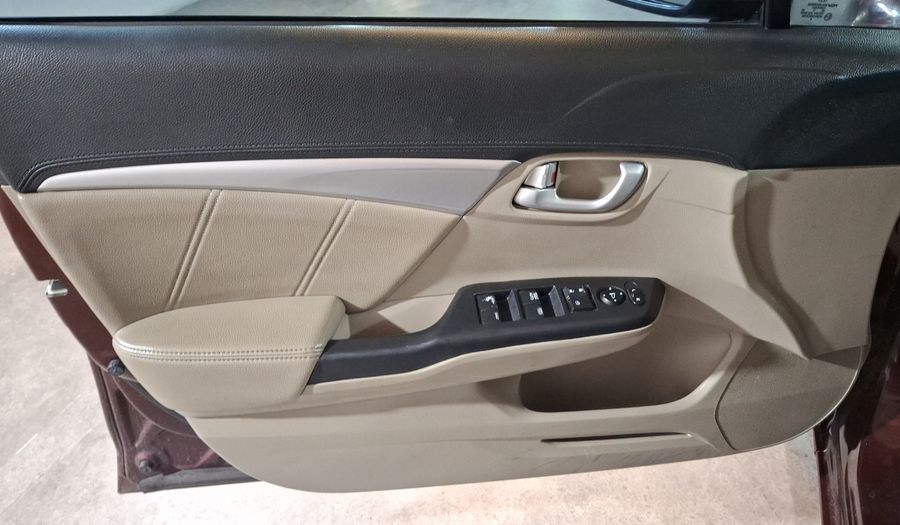 Honda Civic 1.8 EX-L NAVI AT 4DRS Sedan 2015