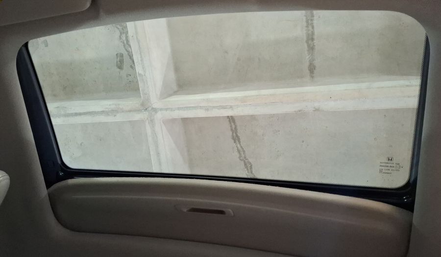 Honda Civic 1.8 EX-L NAVI AT 4DRS Sedan 2015