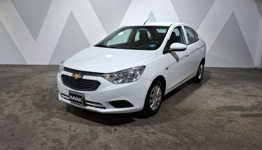 2020 • 8,400 km • Manual