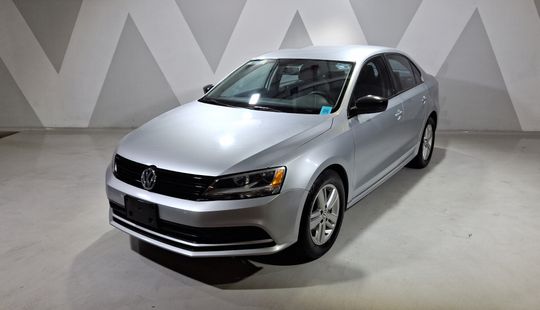Volkswagen • Jetta