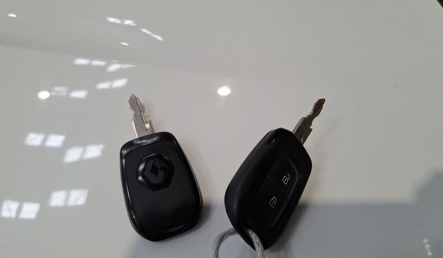 Renault Kwid 1.0 ZEN Hatchback 2024