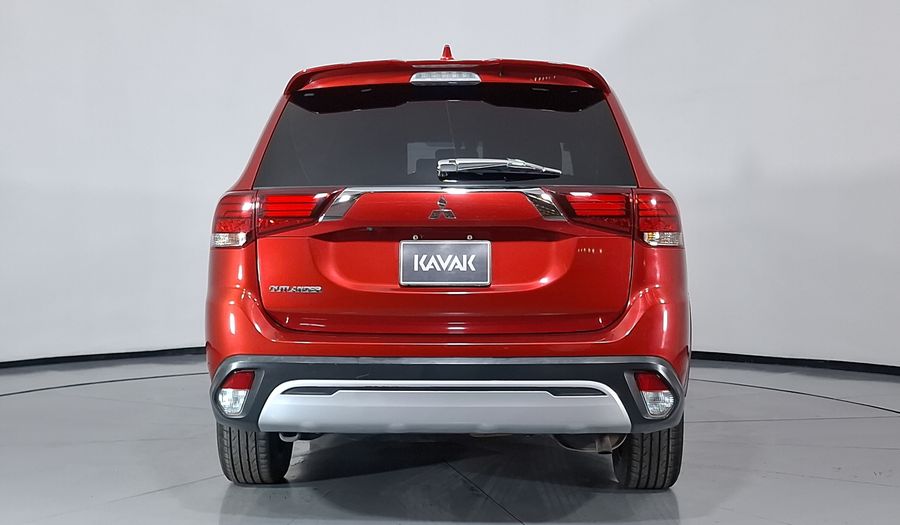 Mitsubishi Outlander 2.4 SE PLUS CVT Suv 2019