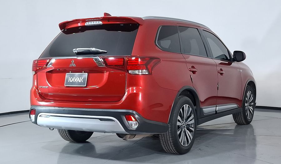 Mitsubishi Outlander 2.4 SE PLUS CVT Suv 2019