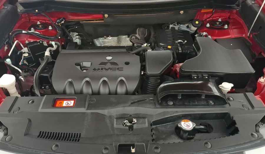 Mitsubishi Outlander 2.4 SE PLUS CVT Suv 2019