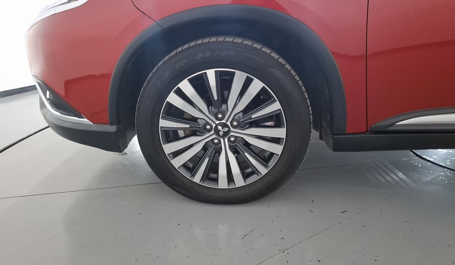 Mitsubishi Outlander 2.4 SE PLUS CVT Suv 2019
