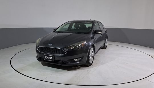 Ford • Focus