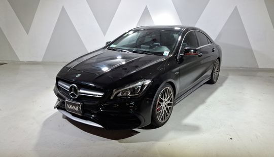 Mercedes Benz • Clase CLA