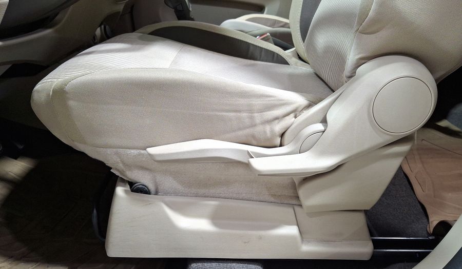 Suzuki Ertiga 1.5 GLX AUTO Minivan 2019