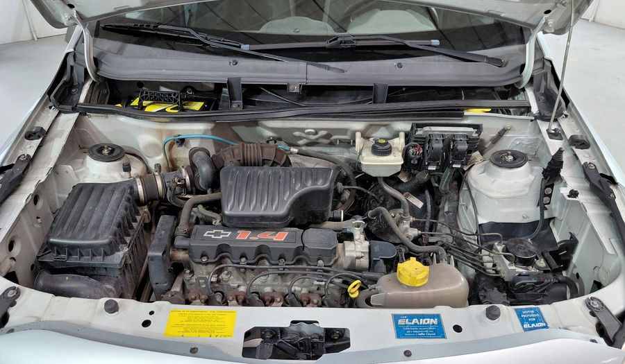 Chevrolet Agile 1.4 8V LTZ Hatchback 2010