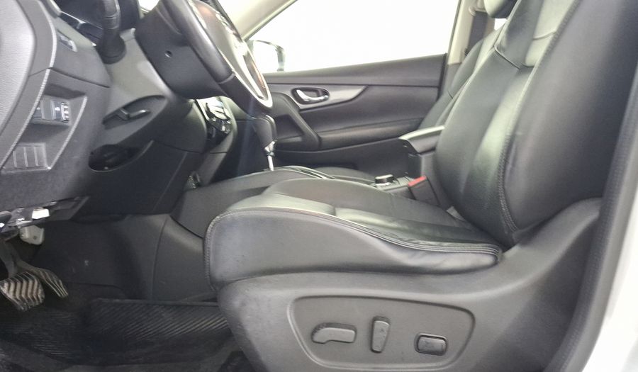 Nissan X-trail 2.5 EXCLUSIVE 3 ROW CVT 4WD Suv 2015