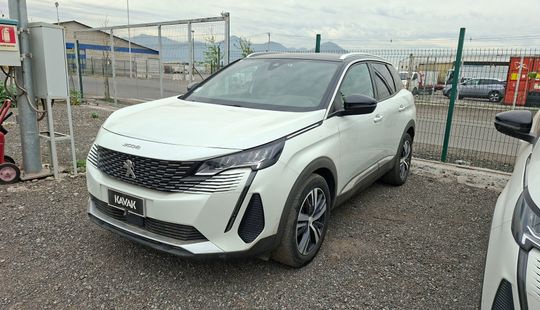 Peugeot • 3008