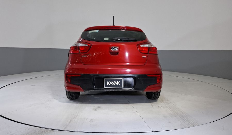 Kia Rio 1.6 LX MT Hatchback 2017