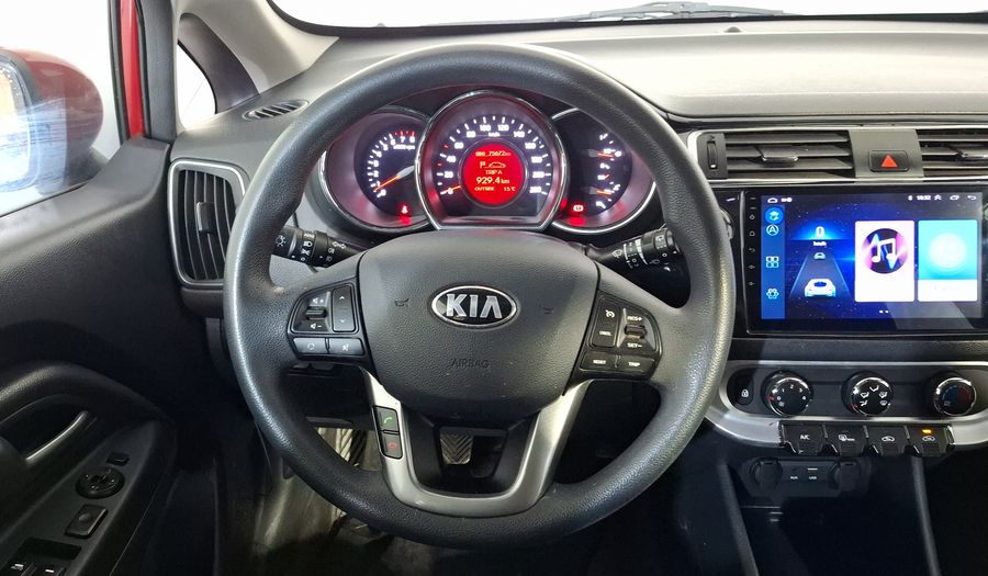 Kia Rio 1.6 LX MT Hatchback 2017