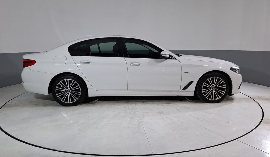 Bmw Serie 5 2.0 520IA SPORT LINE AUTO Sedan 2018