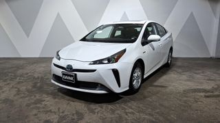 Toyota • Prius