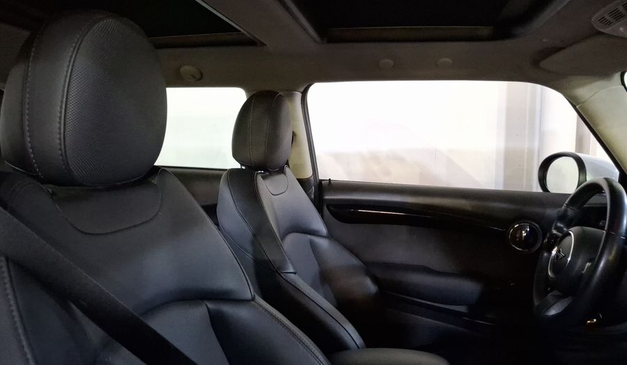 Mini Cooper 1.5 COOPER CLASSIC Hatchback 2022