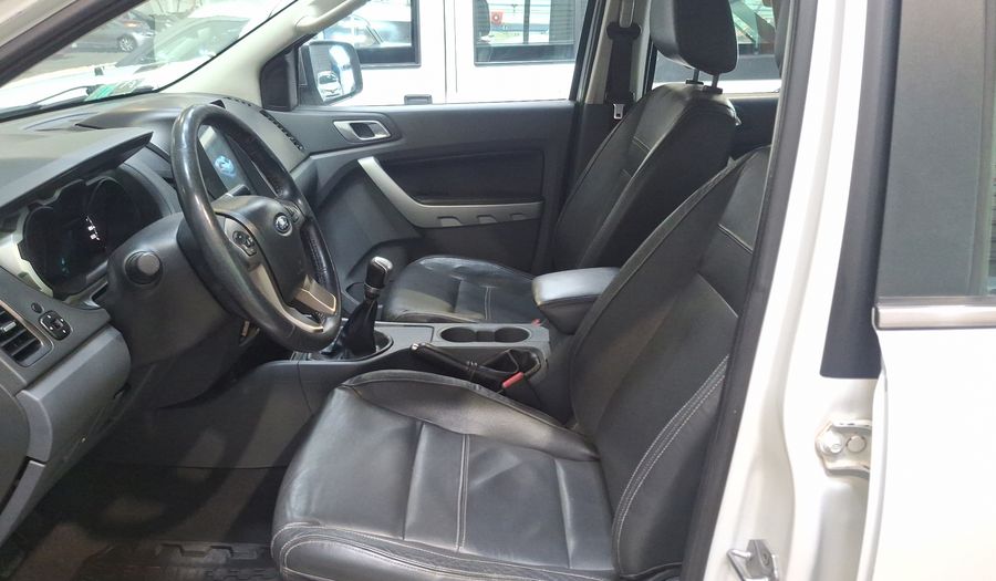 Ford Ranger 2.5 DURATEC LIMITED Pickup 2016