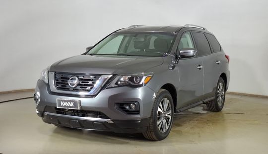 Nissan • Pathfinder