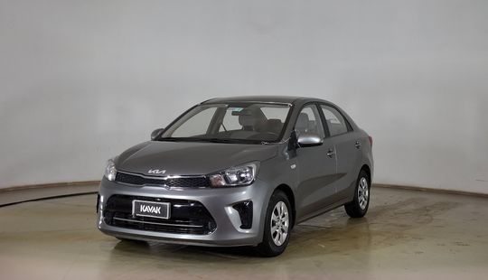 Kia • Soluto