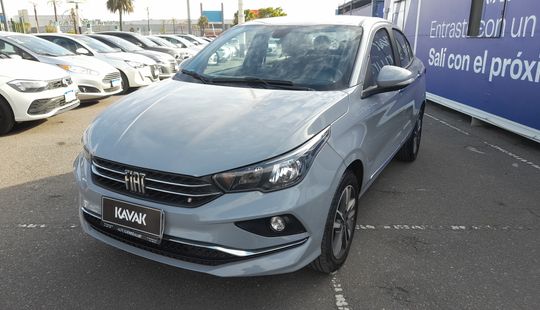 2023 • 35.000 km • Automático