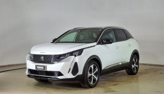 Peugeot • 3008