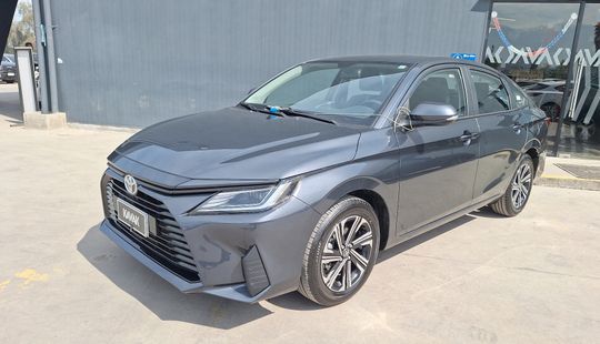 Toyota • Yaris
