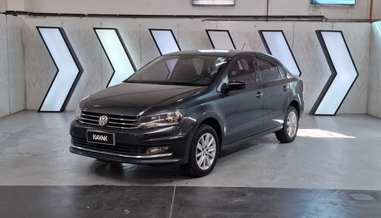 Volkswagen • Polo