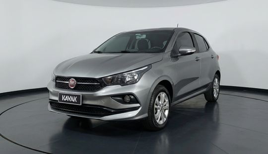 Fiat • Cronos