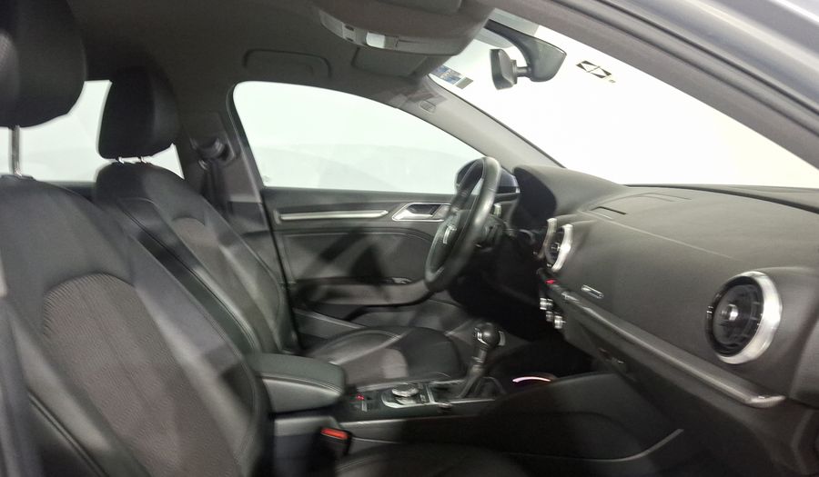 Audi A3 1.4 35 SELECT DCT Sedan 2019
