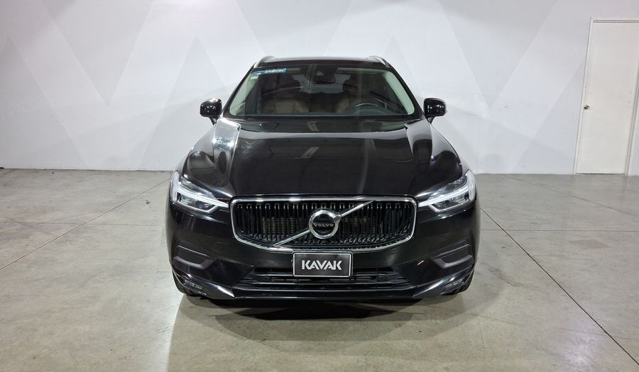 Volvo Xc60 2.0 T5 MOMENTUM AUTO 4WD Suv 2020