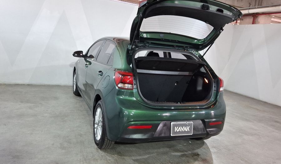 Kia Rio 1.6 LX Hatchback 2018