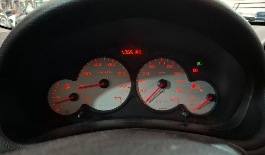 Peugeot 206 1.4 ALLURE Hatchback 2012