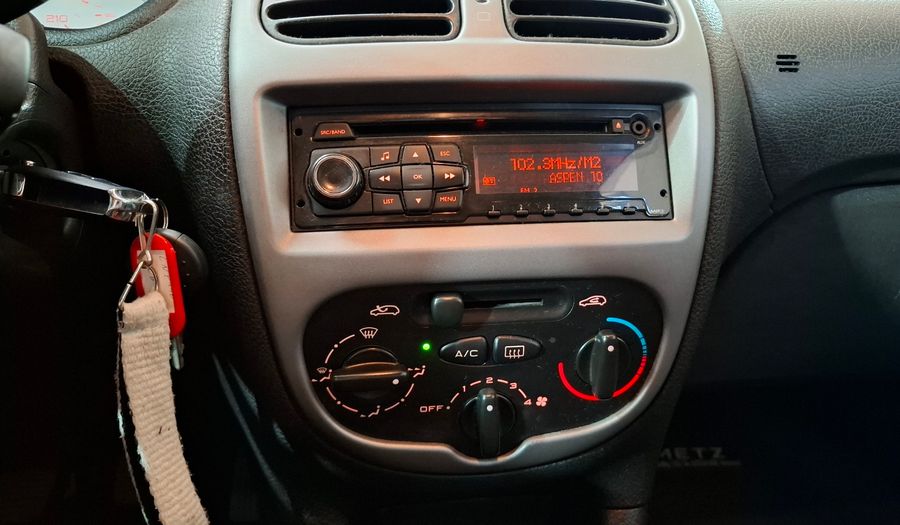 Peugeot 206 1.4 ALLURE Hatchback 2012