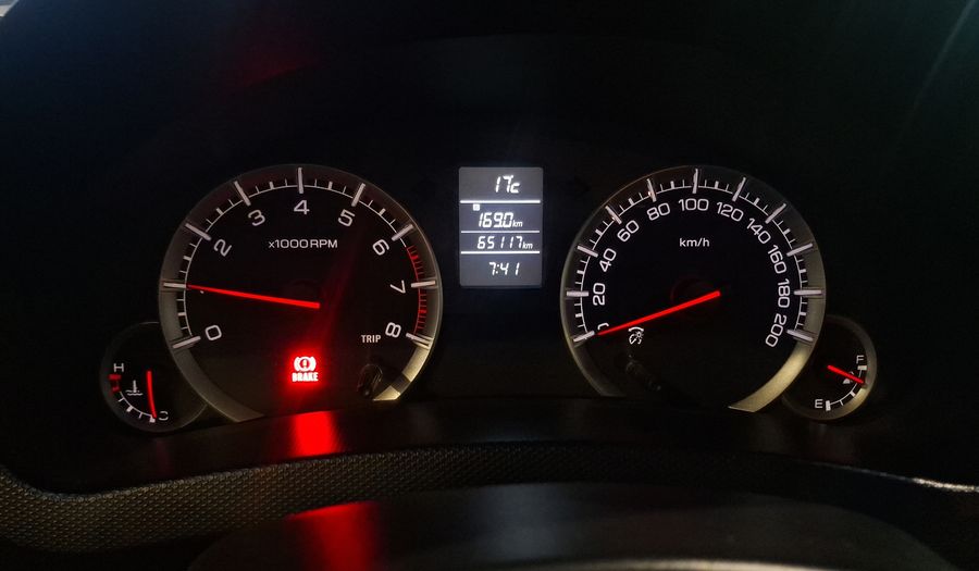 Suzuki Swift 1.4 GL Hatchback 2014
