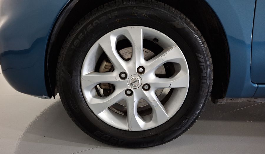 Nissan March 1.6 ADVANCE AT Hatchback 2016