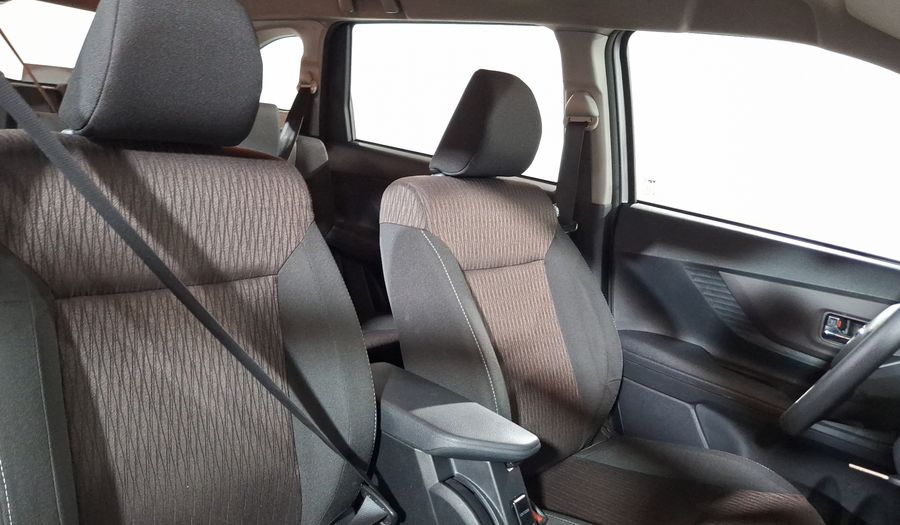 Toyota Avanza 1.5 XLE CVT Minivan 2023