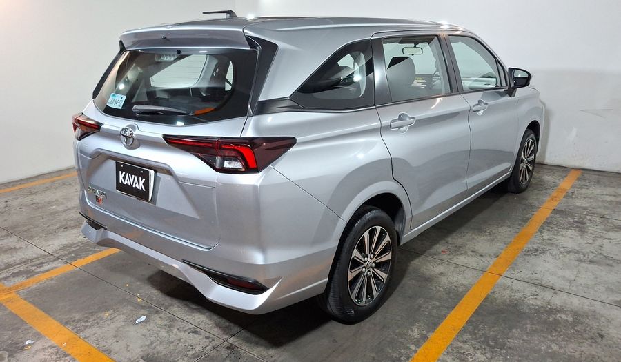 Toyota Avanza 1.5 XLE CVT Minivan 2023