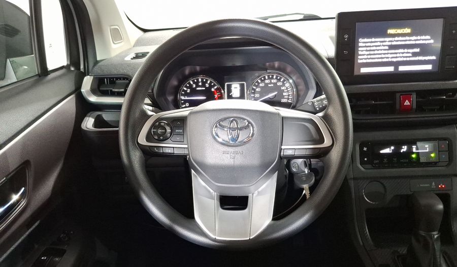 Toyota Avanza 1.5 XLE CVT Minivan 2023