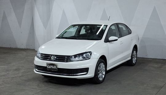 Volkswagen • Vento