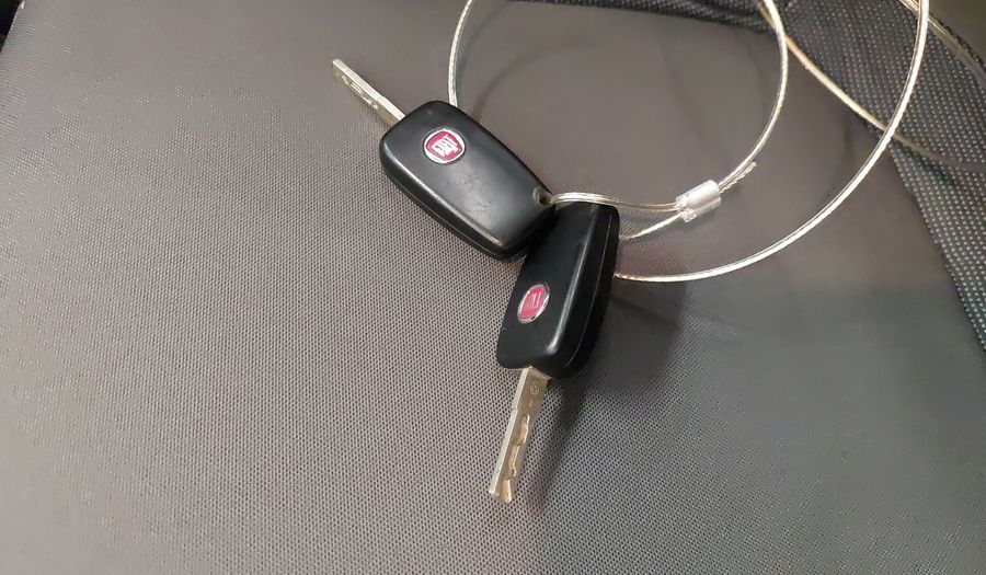 Fiat Punto 1.4 ATTRACTIVE Hatchback 2013
