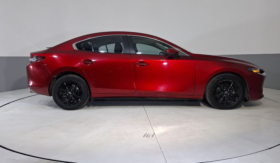 Mazda 3 2.5 I AUTO Sedan 2021