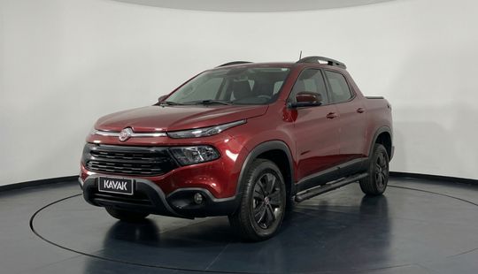 Fiat • Toro