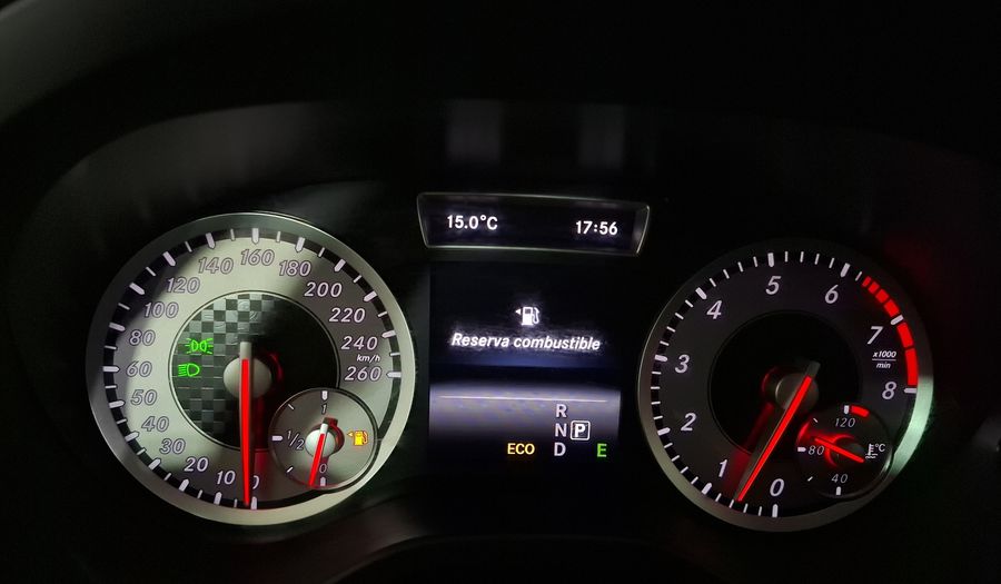 Mercedes Benz Clase A 1.6 200 DCT Hatchback 2014